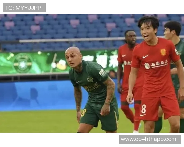 李璇分析亚协联对国足的积极影响与教练组面临的挑战